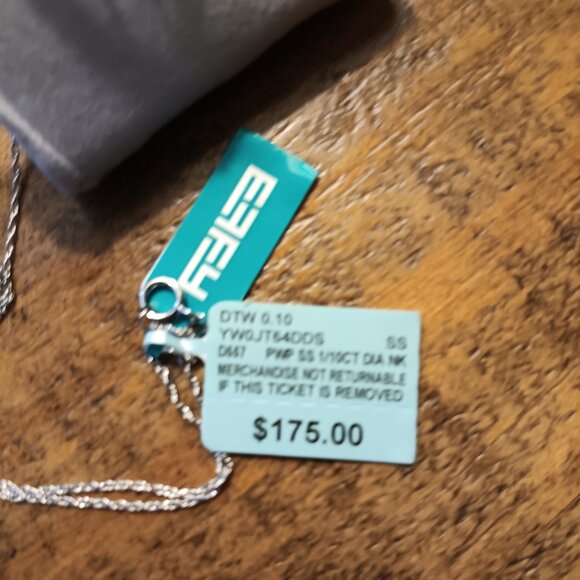 PD! New Effy® 1/10 ct. t.w. Diamond Heart Pendant Necklace in Sterling Silver - Picture 5 of 6